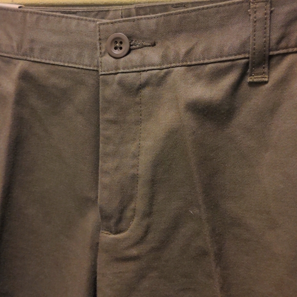 🍀 3/$9 NWT Women Straight Leg Slacks - Picture 8 of 13